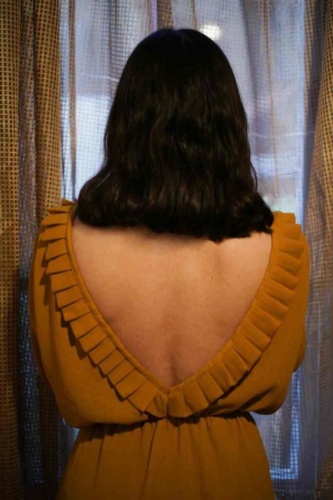 Avoid These 4 Unflattering Fashion Trends Making a Comeback - Boxy Shoulder Pads